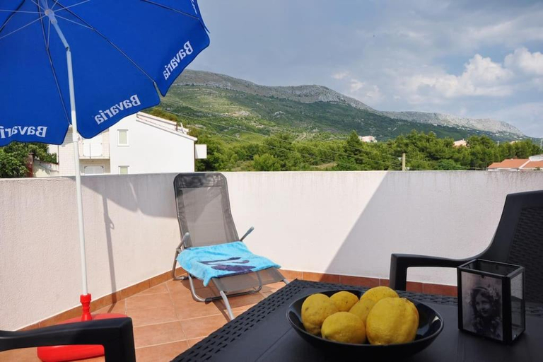 Food & Drinks, JoeDuplex SeeView, Podstrana