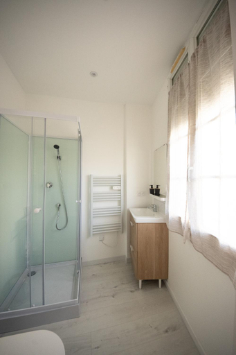 Others 3, BLD-Location, Charente