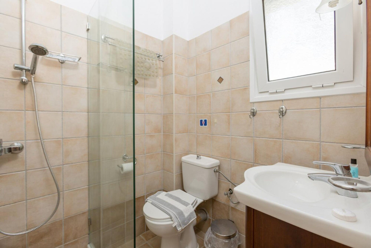 Bathroom 3, Villa Eleni Agios Stephanos, Ionian Islands