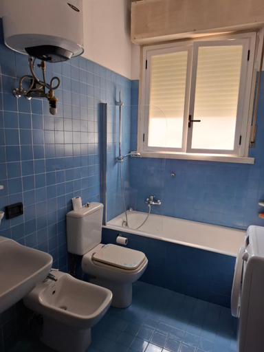 Bathroom 2, FARE BnB - Room Porta Castello, Reggio Nell'Emilia