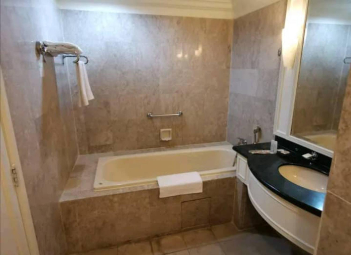 Bathroom 4, Diamond Apartment Suite At Times Square, Kuala Lumpur