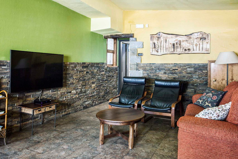 Public Area, Hostal La Plaça, Lleida