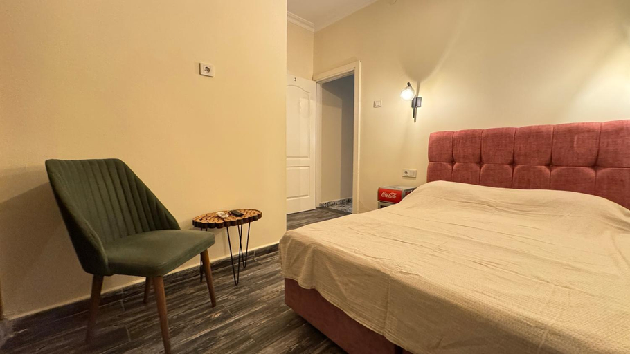 Bedroom 2, Callisto Pub & Kitchen & Hotel, Antalya