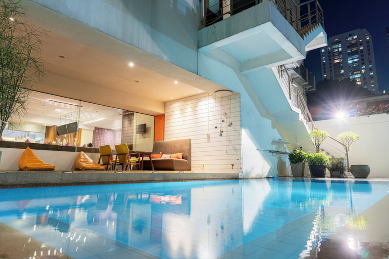 Sport & Beauty 5, Journeyhub Bangkok Sukhumvit 26, Khlong Toey