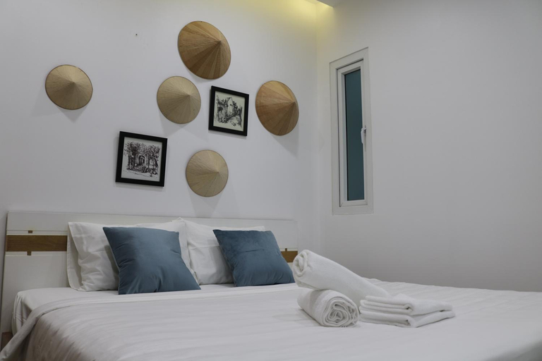 Bedroom 13