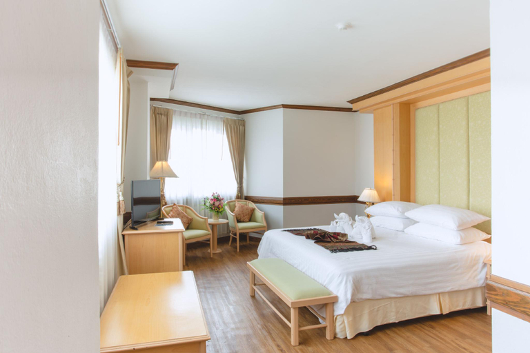 Bedroom 5