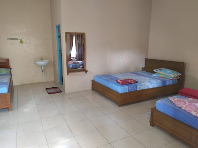 Bedroom 3, Hotel Putra Sindang Asih, Pangandaran