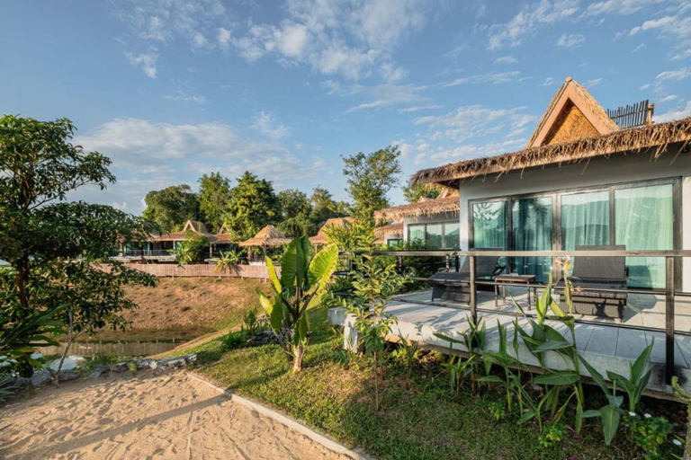 Exterior & Views 2, Sanctuary Nam Ngum Beach Resort, Vangvieng