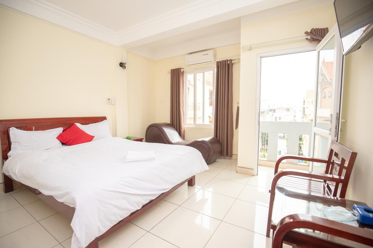 Bedroom 9