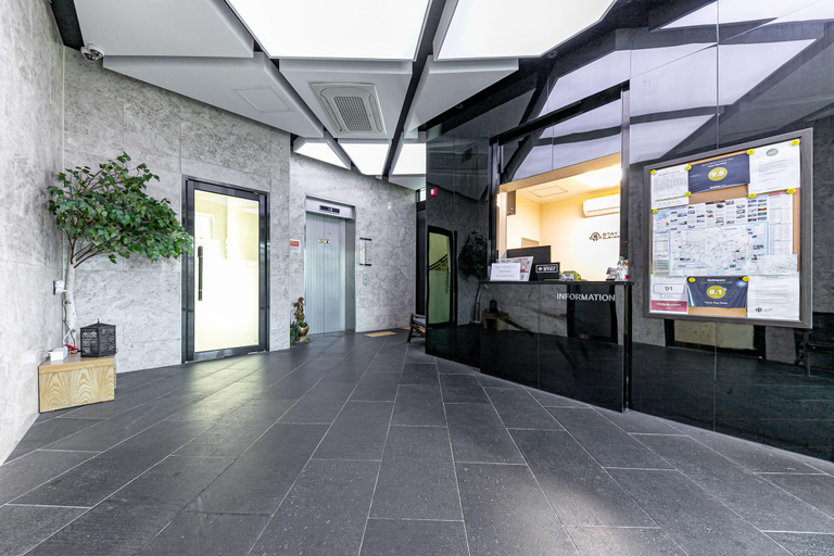 Lobby 4, Yeosu STAY Business Hotel, Yeosu