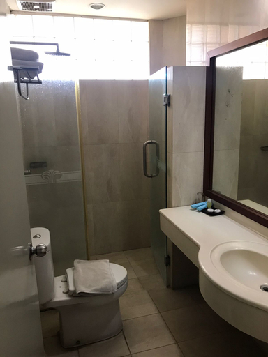 Bathroom 3