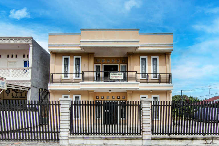 Exterior & Views 1, Hotel O Pondok Mulia Syariah, Pekanbaru
