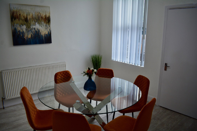 Others 4, Sheffield 5Bed Home | Work&Leisure + Free Parking, Sheffield