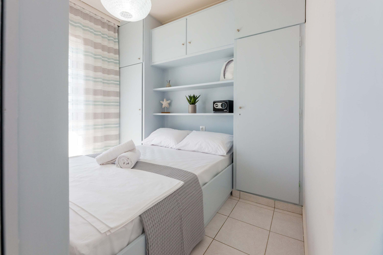 Room 5, Loutraki Getaway - Cozy and Quiet Nest, Peloponnese