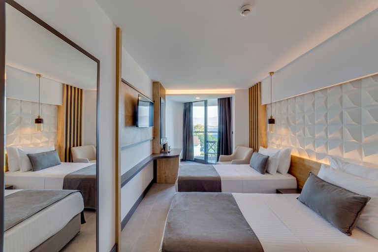 Bedroom 4, Signature Blue Resort, Kuşadası