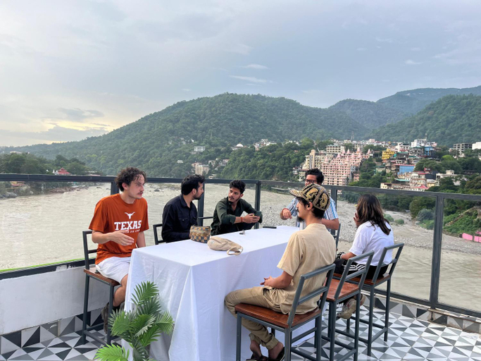 Food & Drinks 5, Joey's By The Ganges, Garhwal