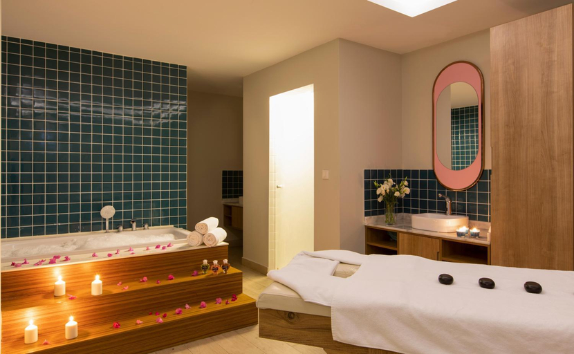 Bathroom 5, Labranda TMT Bodrum Resort - All Inclusive, Bodrum