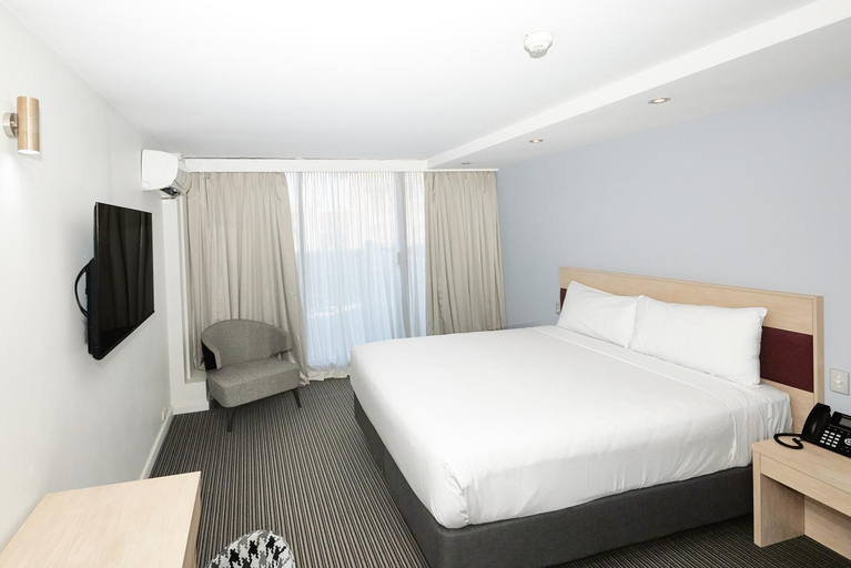 Bedroom 12