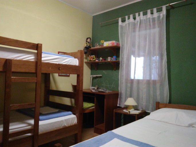 Others 4, Apartment Matea - 20m from the beach, Karlobag