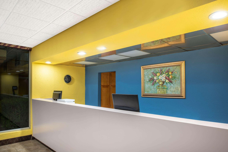 Public Area 2, Days Inn by Wyndham Salem, Illinois, Marion