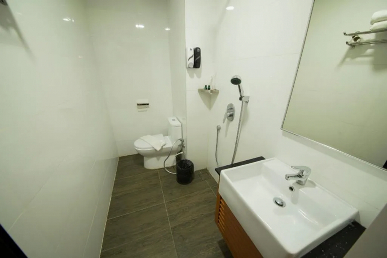 Bathroom 5, The Point Boutique Hotel, Johor Bahru