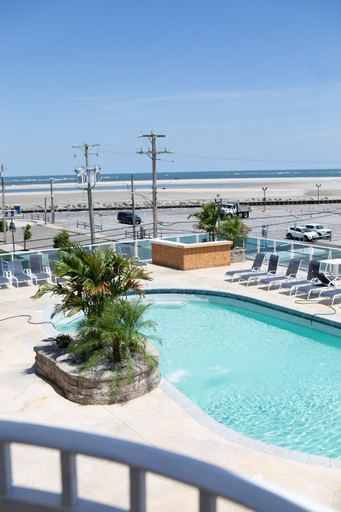Sport & Beauty 4, Champagne Island Resort Unit 107, Cape May