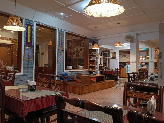 Food & Drinks 5, Hotel Sky pie, Kangra