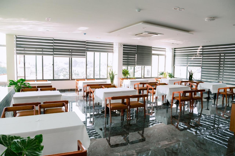 Food & Drinks 4, LuckyStar Hotel, Pleiku