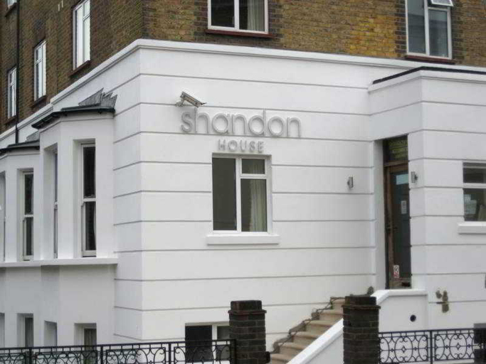 Exterior & Views 5, Shandon House, London