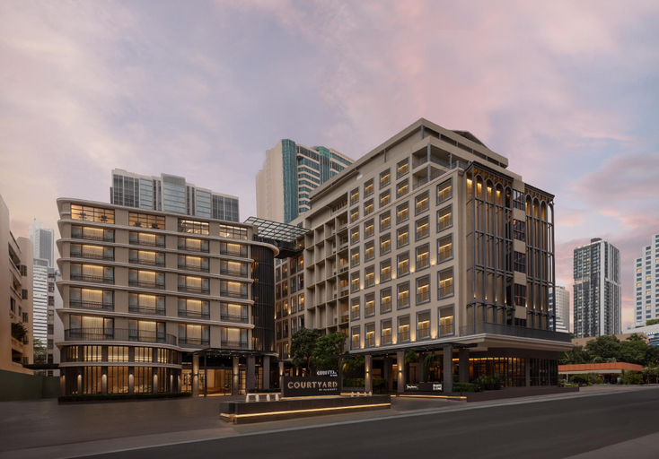 Exterior 9