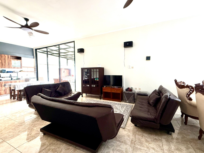 Others 5, SF Homey Galaxy, Bogor