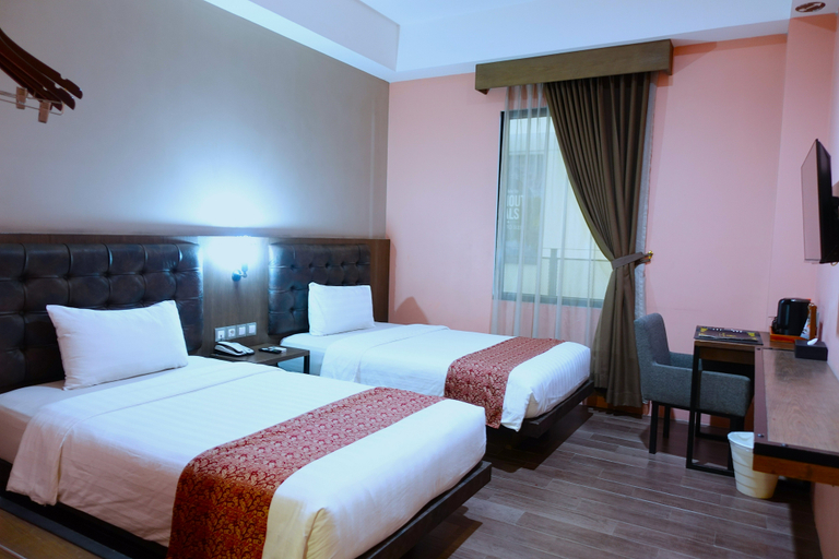 Bedroom 9