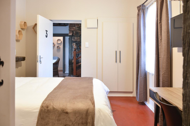 Bedroom 2, Biggy Best Cottages, Umgungundlovu