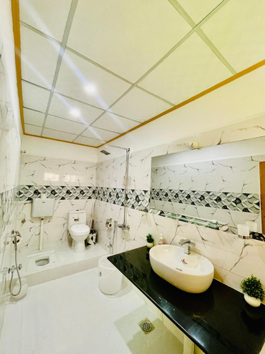 Bathroom 3, North Palace Khaplu, Northern Areas