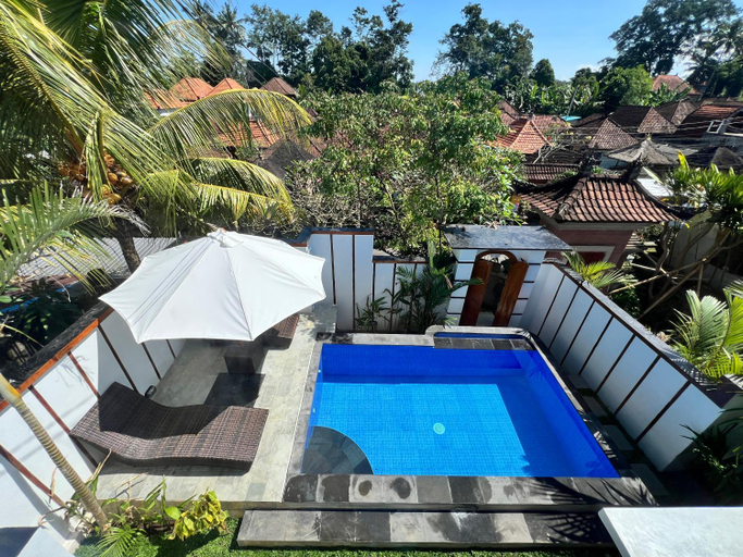 Swimming Pool 5