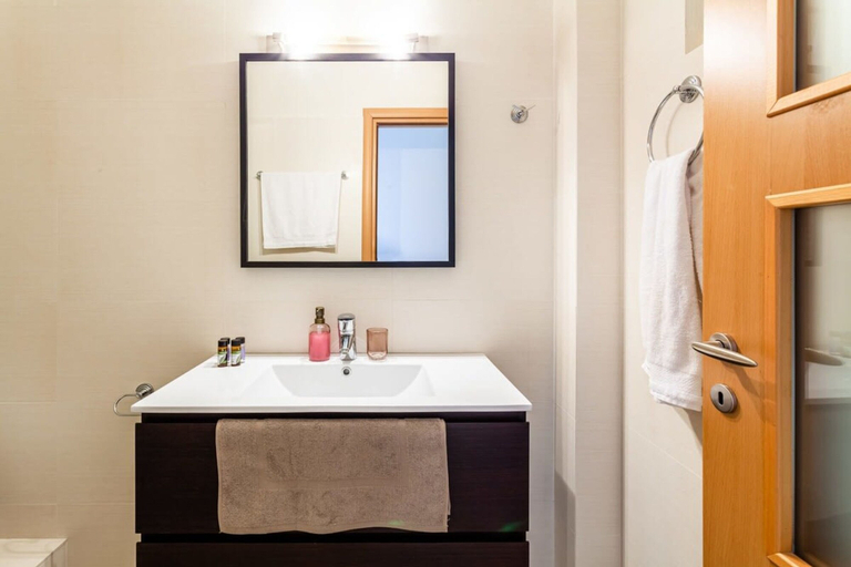 Room 5, Aigli Fully Equipped Getaway - Seaview Lux Retreat, Peloponnese