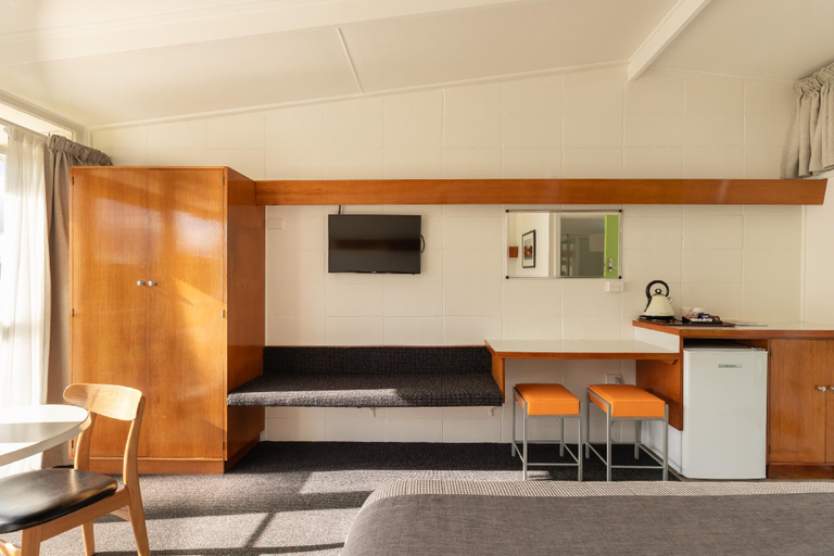 Dining Room 11