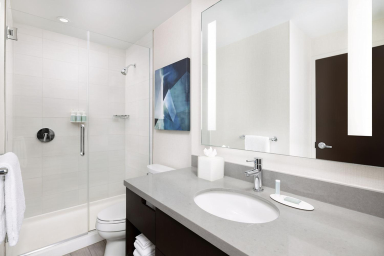 Bathroom 11
