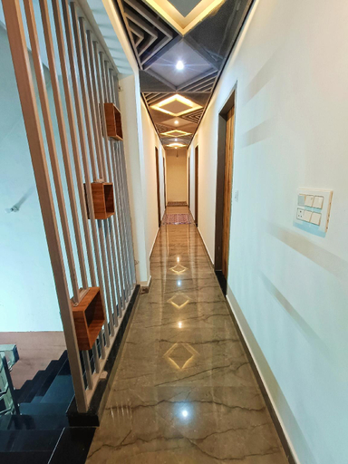 Public Area 3, Shri Radha Rani Kripa Dham, Mathura