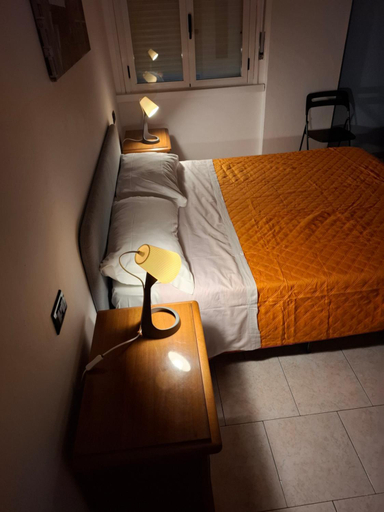 Others 2, FARE BnB - Room Porta Castello, Reggio Nell'Emilia