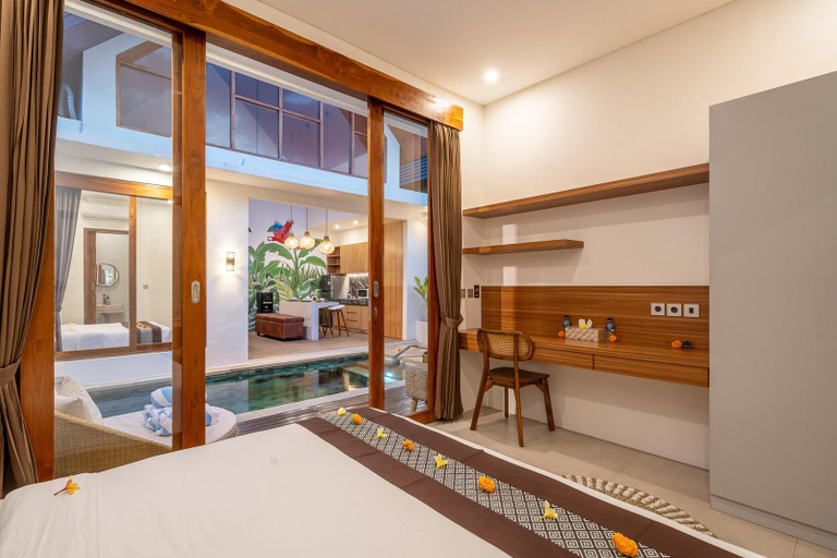 Bedroom 2, Relax Stay 2 Bedrooms Villa - Umasuka Bali Villa, Denpasar