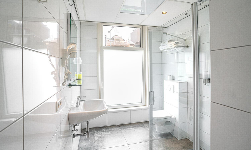 Bathroom 4, Boutique Hotel Milano Rotterdam-Center, Rotterdam