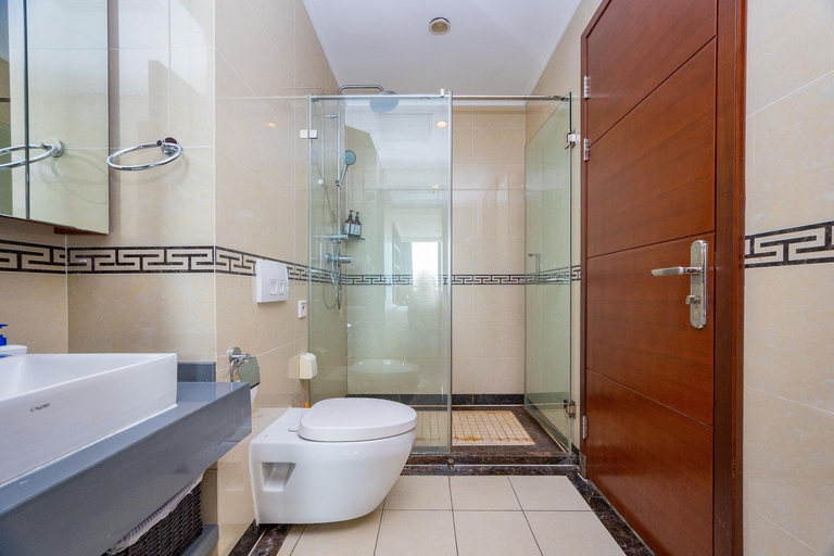 Bathroom 7