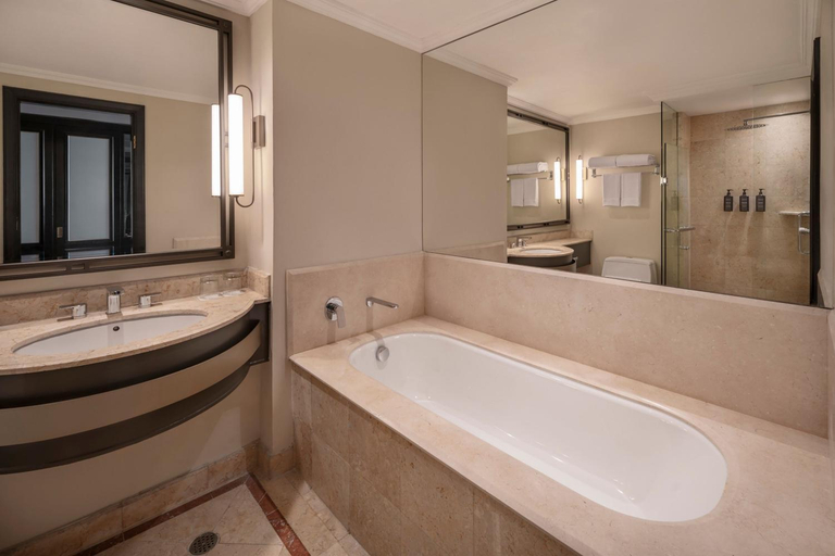 Bathroom 4