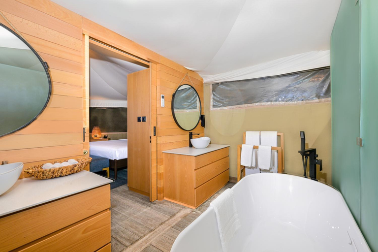 Bathroom 4, Kingfisher Retreat by Sharjah Collection