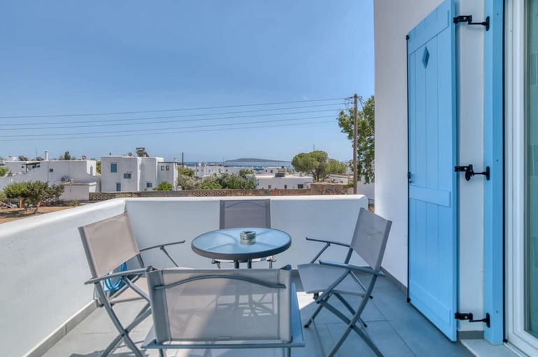 Room 4, Venus s Seaside Bliss - Paros Dream Haven, South Aegean