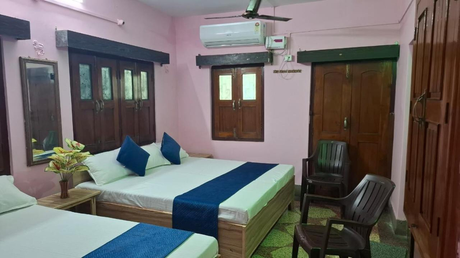 Others 3, Madhavi Homestay, Varanasi