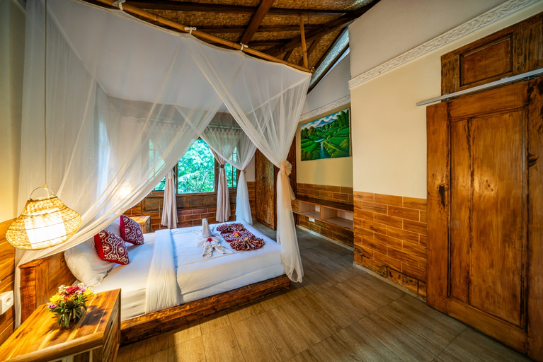 Bedroom 9