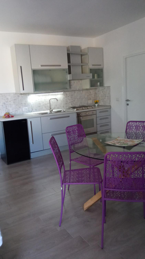 Others 5, Casa Pizzarelli, Foggia