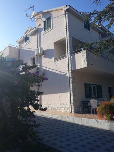 Others 3, Apartments Remini, Šibenik